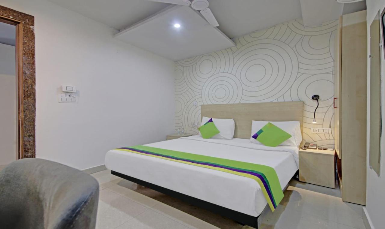 Hotel Fortuner, Karol Bagh, New Delhi Exteriör bild