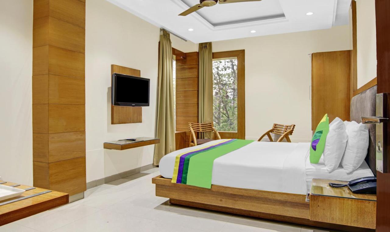 Hotel Fortuner, Karol Bagh, New Delhi Exteriör bild