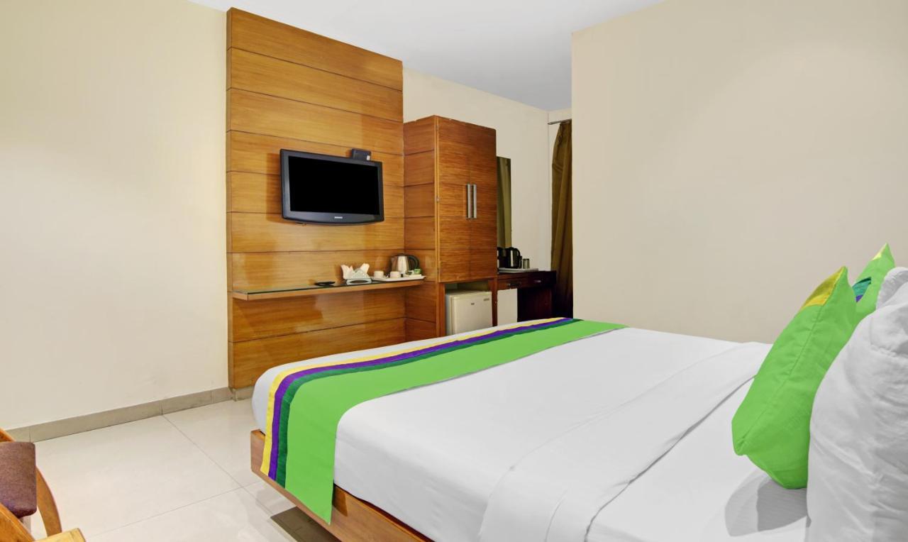 Hotel Fortuner, Karol Bagh, New Delhi Exteriör bild