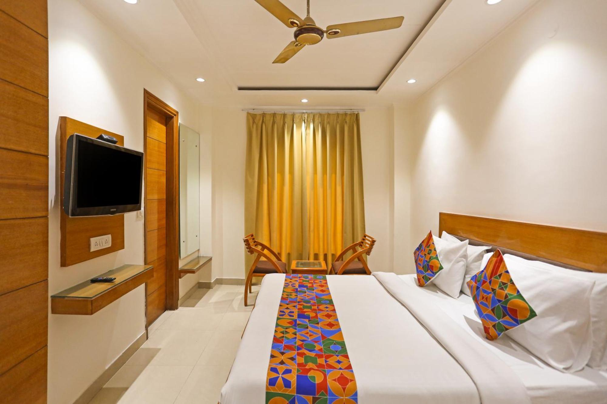 Hotel Fortuner, Karol Bagh, New Delhi Exteriör bild