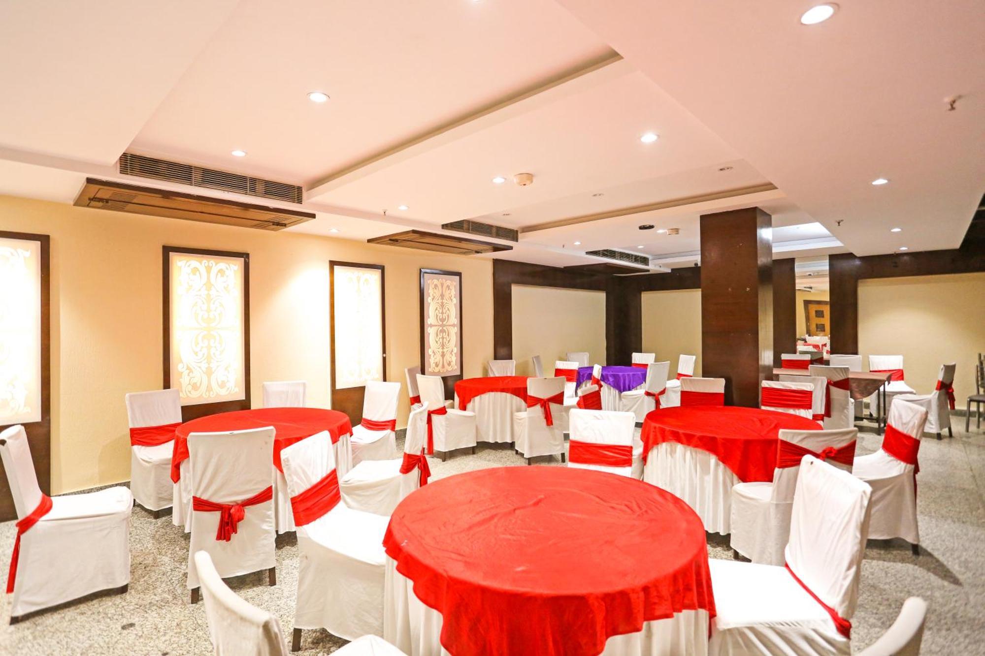 Hotel Fortuner, Karol Bagh, New Delhi Exteriör bild